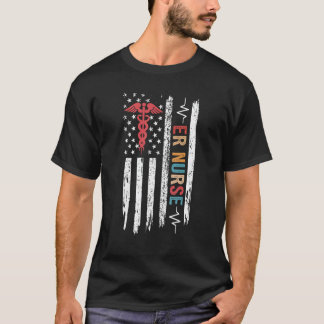 Klassieke verweerde vlag voor spoedeisende hulp  V T-shirt