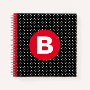 Klassieke zwart-wit polka stippen met rode monogra notitieboek