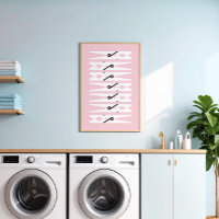 Kleding in zwart-wit en roze waskamer