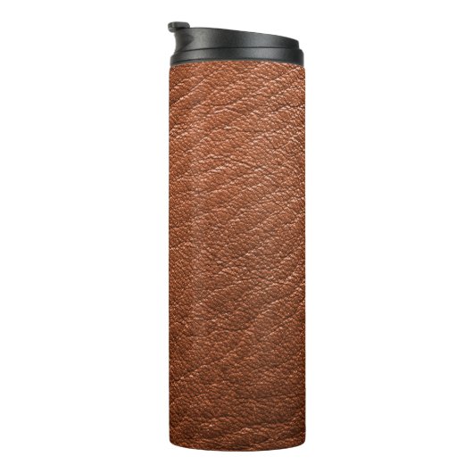 Kleding van leder en bruin thermosbeker (Geroteerd rechts)