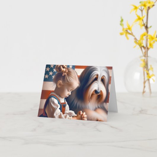 Klein Amerikaans Meisje Bidden Kaart (Gele Bloem)