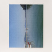 Klein bootje op rustig water legpuzzel (Verticaal)