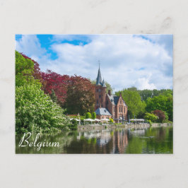 Klein kasteel bij het meer in Brugge, België Briefkaart
