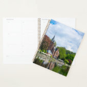 Klein kasteel bij het meer in Brugge, België Planner (Display)