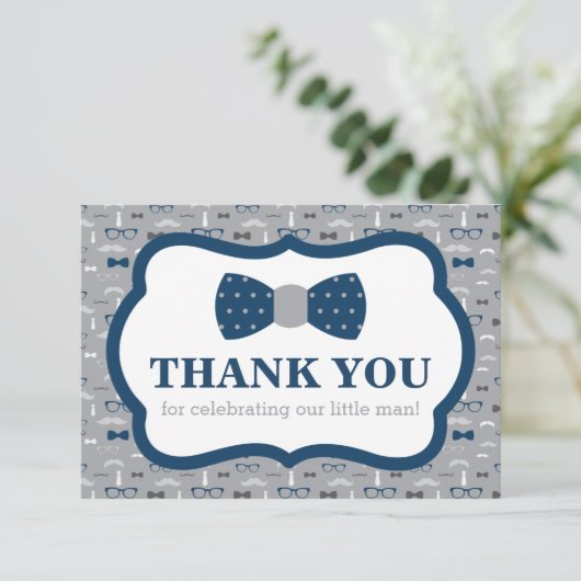 Klein Man bedankpas, boog Stropdas, marine, grijs Bedankkaart (Staand voorkant)
