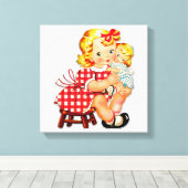 Klein meisje met  pop canvas afdruk (Insitu (Houten vloer))