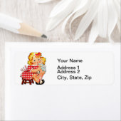 Klein meisje met pop etiket (Insitu)