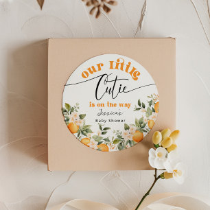 Klein schatje is op komst baby shower ronde sticker