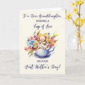 Kleindochter Eerste Moederdag Beker van de Liefde  Kaart (Gele Bloem)