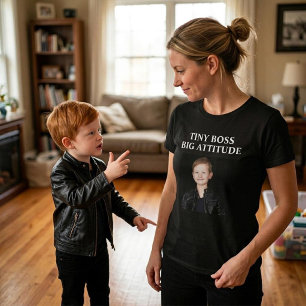 Kleine baas, grote attitude aangepaste kinderfoto t-shirt