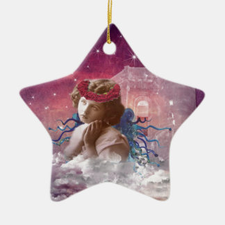 Kleine biddende engel keramisch ornament