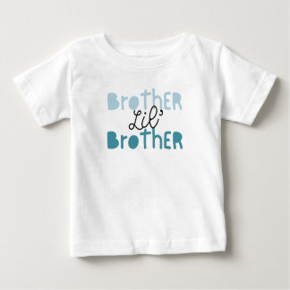 Kleine broer Tee. Metgezel van Grote broer Tee