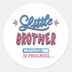 Kleine broertje aan de gang ronde sticker
