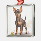 KLEINE BRUINE MINIATUUR PINSCHER HOND METALEN ORNAMENT (Links)