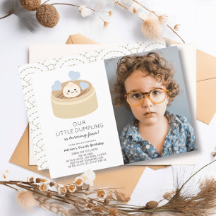 Kleine Dumpling Blue Boy Verjaardagsfoto Kaart