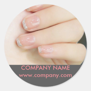 kleine elegante manicure nagels slak salon ronde sticker