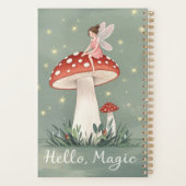 Kleine fee neergestreken op de top van paddenstoel planner (Achterkant)