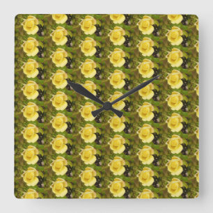 Kleine gele rosebuds Square Clock Vierkante Klok