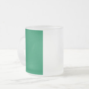 Kleine glazen mok met Nigeriaanse vlag
