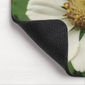 Kleine Grasshopper op Witte Bloem Muismat (Hoek)