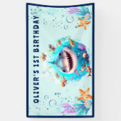 Kleine haaienjongen eerste verjaardagsfeestje spandoek (Verticaal)