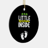 Kleine kabouter binnenin zwangerschap zwangere moe keramisch ornament (Rechts)