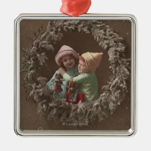 Kleine Kinder Embracing Metalen Ornament (Voorkant)