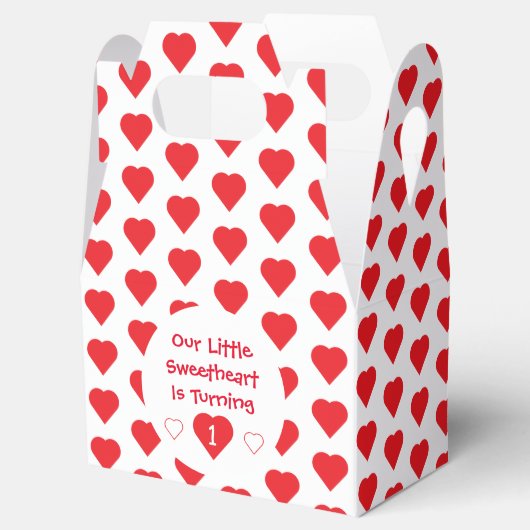 Kleine liefje 1e verjaardag bedankdoosjes (Geopend)