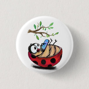 Kleine lieveheersbeestje met telefoon grappige But Ronde Button 3,2 Cm