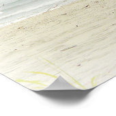 Kleine meid die op het strand Poster loopt (Hoek)