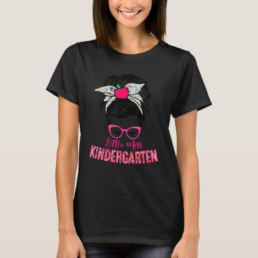 Kleine Miss Kleuterschool Messy Bun Meisjes Roze T T-shirt (Voorkant)