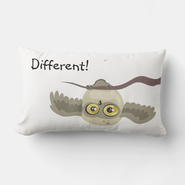Kleine opsidown owl~ Different!~ kussen (Voorkant)