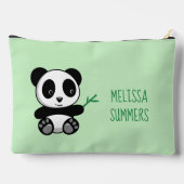 Kleine Panda met een Bamboe-toets op groen Etui (Achterkant)