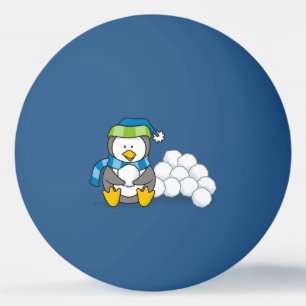 Kleine pinguïn zittend met sneeuwballen ping pong pingpongballen