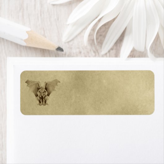 Kleine Plain Gargoyle Apothecary Label (Insitu)