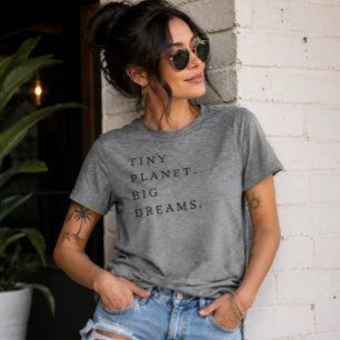 'Kleine planeet. Grote dromen.' Wetenschapper Univ Tri-Blend Shirt