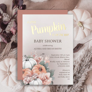 Kleine Pompoen op Weg Herfst Baby Borrel Folie Uitnodiging