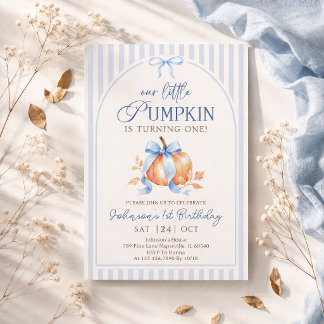 Kleine Pompoen Pastelblauwe Boog Herfst Verjaardag Kaart