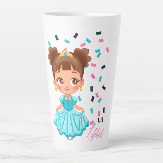 Kleine Prinses LILIBET Turquoise Mooie Meisjesacht Latte Mok (Voorkant)