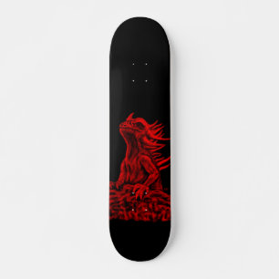 Kleine rode draak skateboard