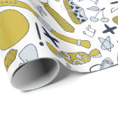 Kleine schooldingen verspreid over cadeaupapier (Rol Hoek)