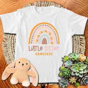 Kleine zuster Persoonlijke naam Cute Rainbow T-shirt