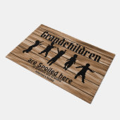 Kleinkinderen zijn hier verwend deurmat (Schuin)