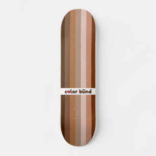 Kleurblinde liefdesregenboog skateboard