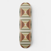 Kleuren van bruin, groen en gestreepte patroonkuns skateboard (Voorkant)