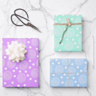 Kleuren van pasta's met cirkels die papier overvul inpakpapier vel