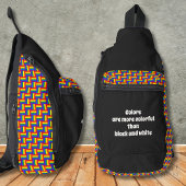 Kleuren zijn kleurrijker dan zwart en wit sling bag
