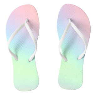 Kleurenregenboog van pasta teenslippers