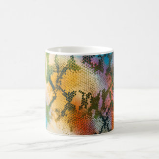 Kleurig abstract slangenhuidpatroon magische mok