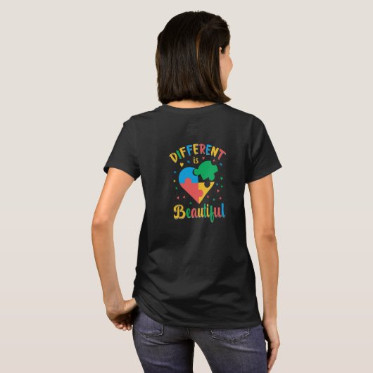 Kleurrijk anders is mooi autisme puzzel t-shirt (Achterkant volledig)